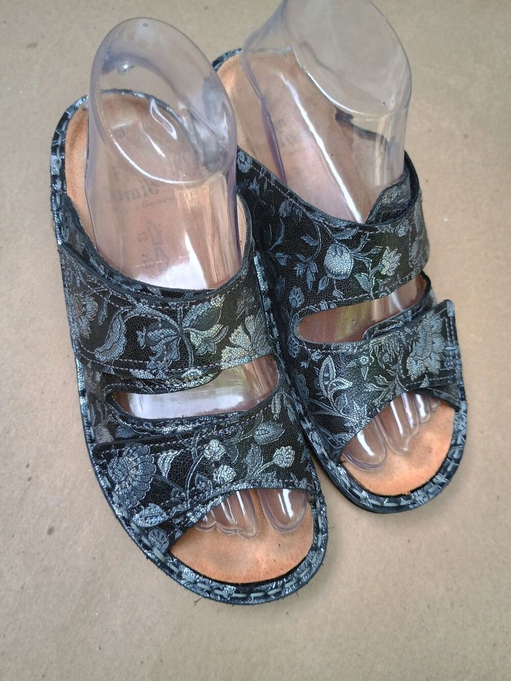 Finn Comfort Womens Sansibar Sandal - Black Gray, Size 37 Slides